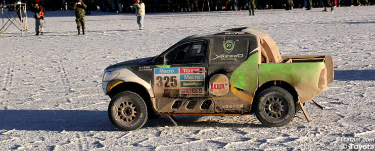 Yazeed Al-Rajhi desafía a los experimentados y se lleva la victoria - Etapa 8 - Rally Dakar 2015
