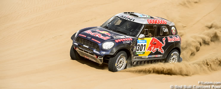 Al-Attiyah no cede ni un solo milímetro - Etapa 10 - Rally Dakar 2015
 