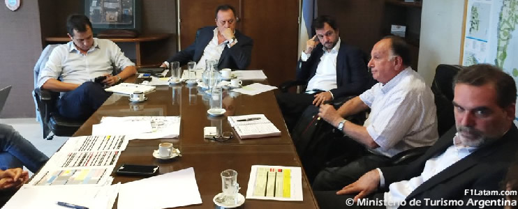 Nuevo ministro de turismo de Argentina se reúne con autoridades del Rally Dakar 
 