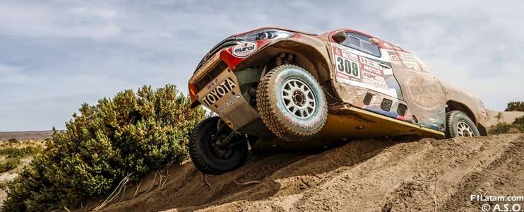 Ten Brinke le da la tercera victoria a Toyota - Rally Dakar 2018 - Día 11