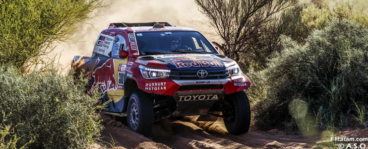 Al-Attiyah iguala las 31 victorias de Sainz - Rally Dakar 2018 - Día 13