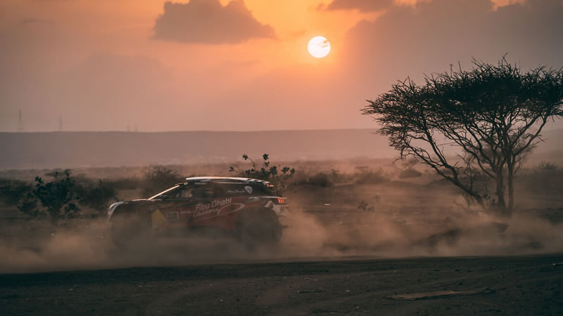 Inicia el Rally Dakar 2021, por segundo año consecutivo en Arabia Saudita