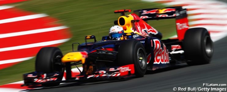 Vettel y Webber pronostican pocas detenciones para el domingo - Reporte Viernes - GP de España - Red Bull 