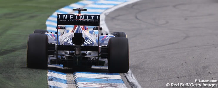 Penalización de 20 segundos para Vettel por superar a Button fuera de la pista 