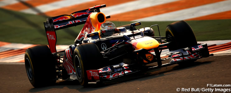 El alemán Sebastian Vettel no cede terreno - Reporte Pruebas Libres 2 - GP de India 