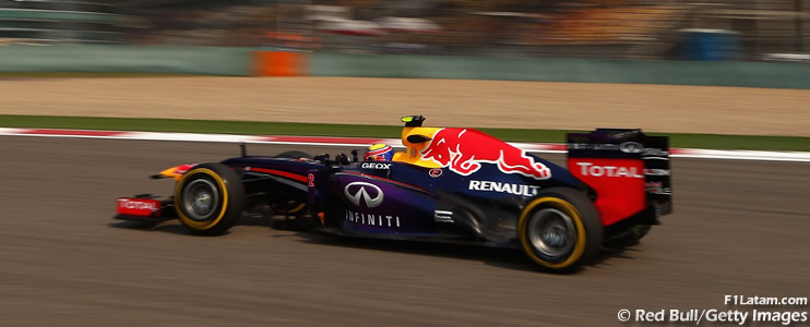 Bomba de combustible afecta a Mark Webber - Reporte Clasificación - GP de China - Red Bull 