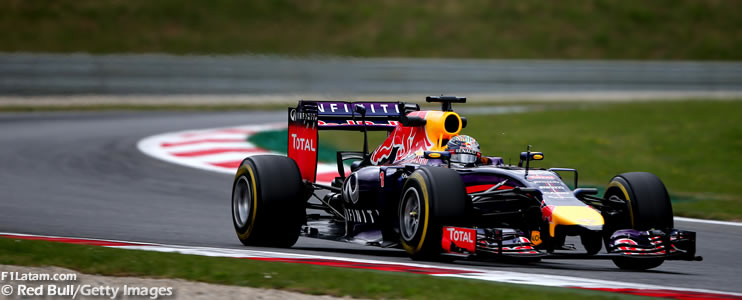 Perfil bajo para Vettel y Ricciardo en casa - Reporte Viernes - GP de Austria - Red Bull
 
