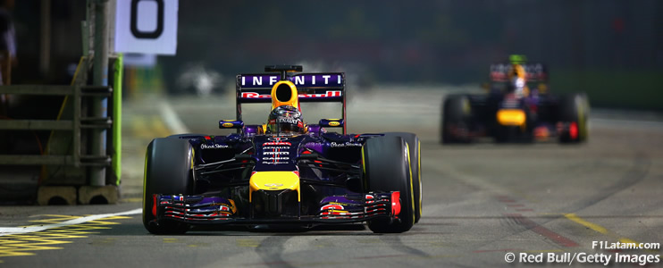 Podio para Vettel y Ricciardo en el Marina Bay Circuit - Reporte Carrera - GP de Singapur - Red Bull
