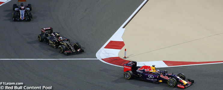 Ricciardo y Kvyat contentos por entrar en los puntos - Reporte Carrera - GP de Bahrein - Red Bull
 