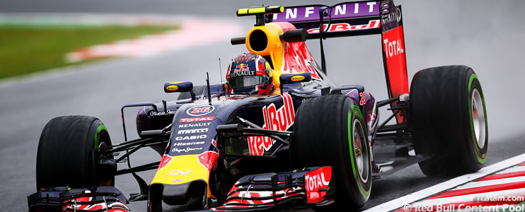 Daniil Kvyat supera a los Mercedes con pista húmeda - Reporte Pruebas Libres 2 - GP de Japón 