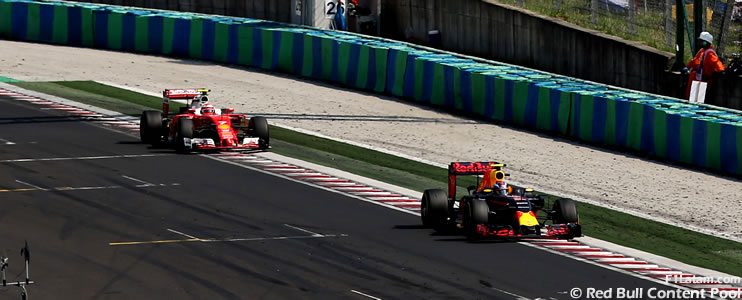 Räikkönen molesto por las maniobras defensivas de Verstappen en Hungría
