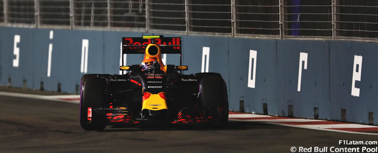 Red Bull comienza con pie derecho y Rosberg sufre colisión - Reporte Pruebas Libres 1 - GP de Singapur