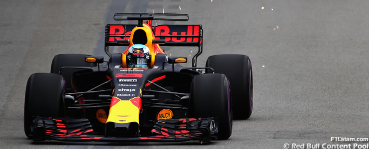 Daniel Ricciardo marca el ritmo en el Marina Bay - Reporte Pruebas Libres 1 - GP de Singapur