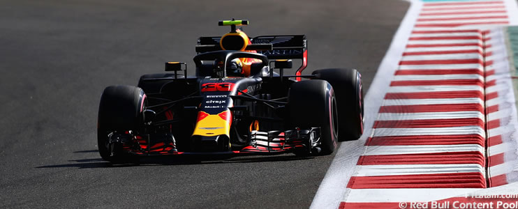 Verstappen y Albon se ponen como objetivo el podio en el circuito de Marina Bay