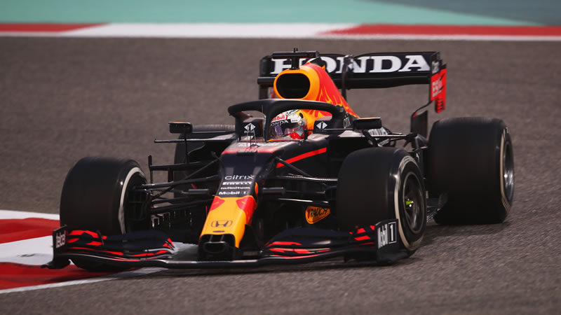 Verstappen abre pretemporada 2021 con el mejor tiempo en Bahrein. Mercedes con problemas