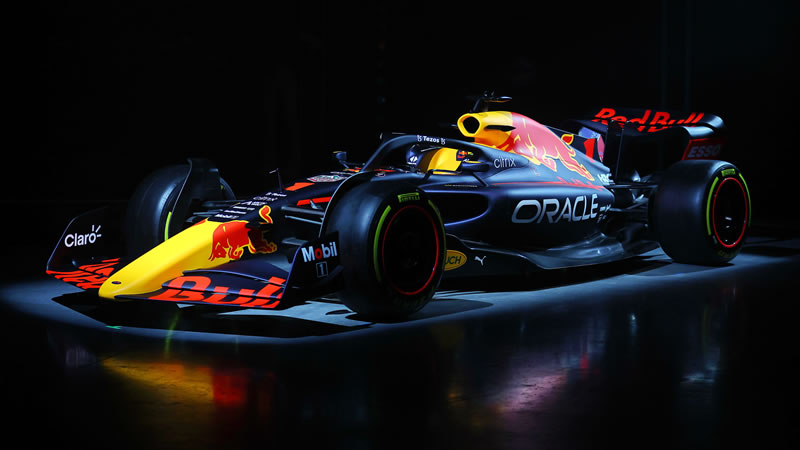 Red Bull Racing presenta el nuevo RB18 de Max Verstappen y Sergio Checo Pérez 