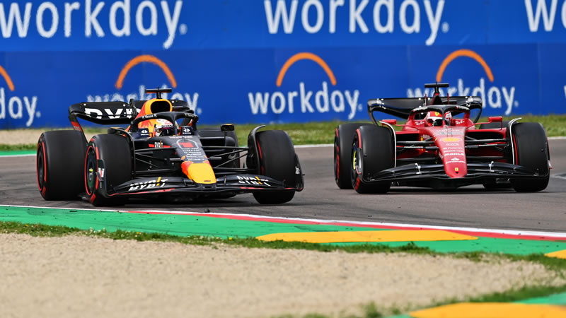 Verstappen derrota a Leclerc en la Sprint y asegura la pole del GP de Emilia Romaña 