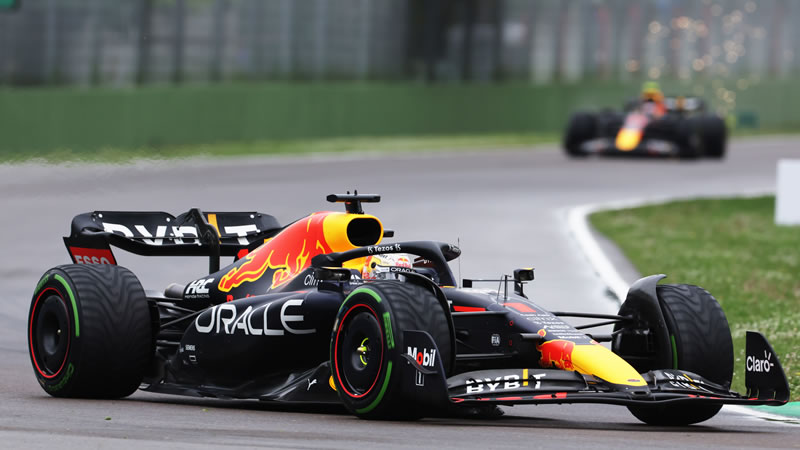 Verstappen vence y Pérez lo acompaña en el podio para que Red Bull celebre con doblete en Imola