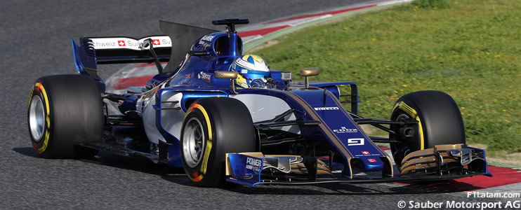 Sauber F1 Team publica las primeras imágenes y video del nuevo C36-Ferrari en pista 