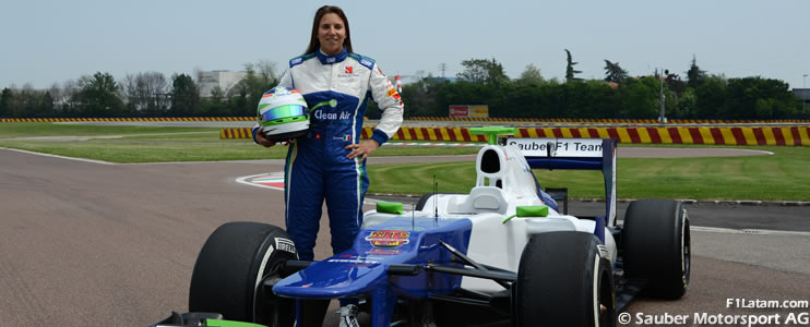 La piloto Simona de Silvestro realiza con Sauber su primer test de Fórmula 1
 