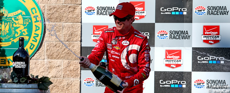 Dixon empata en puntos con Montoya y le arrebata el campeonato 2015 de la IndyCar
 