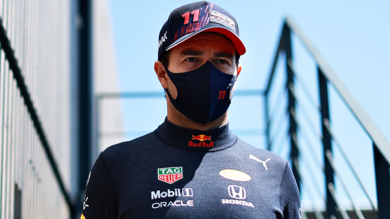 Molestias físicas para Checo Pérez durante la clasificación en Montmeló 