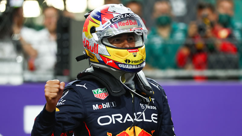 Pérez recibe penalización pero conserva la victoria en el GP de Singapur 