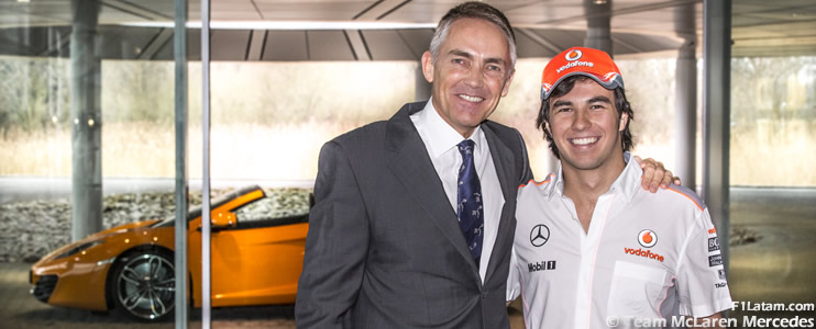 Video y fotos: El piloto mexicano Sergio Pérez cumple su primer día como piloto de McLaren
 