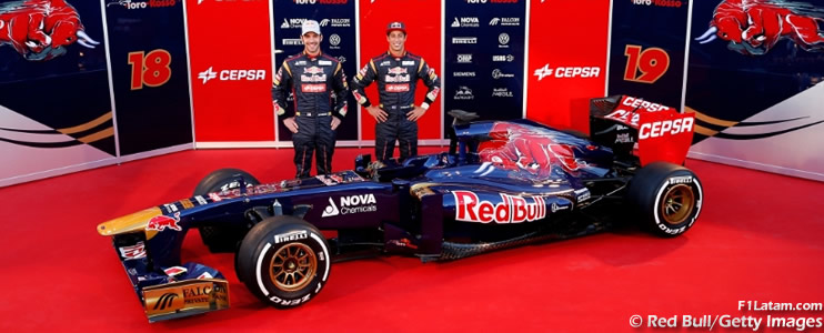Fotos - Video: El nuevo Toro Rosso STR8 fue presentado en el Circuito de Jerez
 
