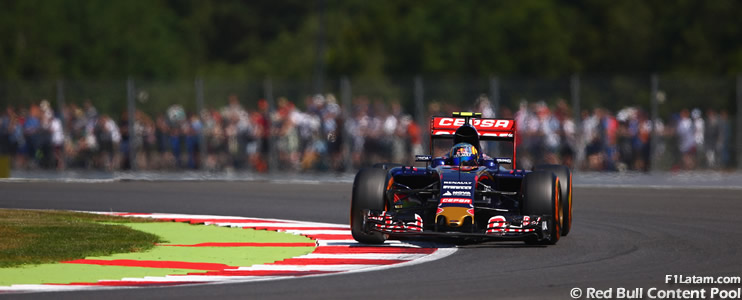 Verstappen y Sainz continúan impresionando - Reporte Viernes - GP de Gran Bretaña - Toro Rosso
