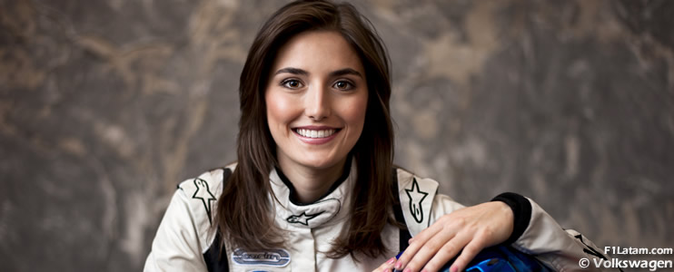 AUDIO: Entrevista exclusiva con Tatiana Calderón tras unirse a Carlin en la FIA Fórmula 3 Europea
