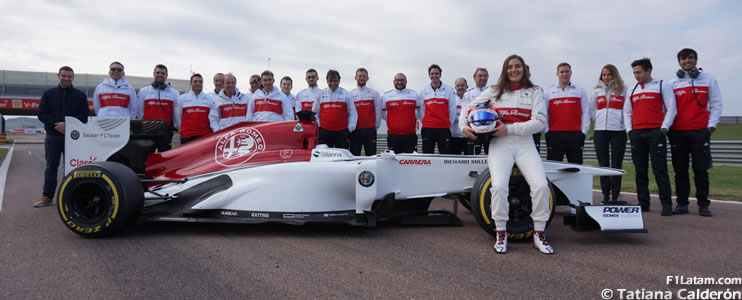 VIDEO-ENTREVISTA: Tatiana Calderón completó satisfactoriamente su segundo test en F1