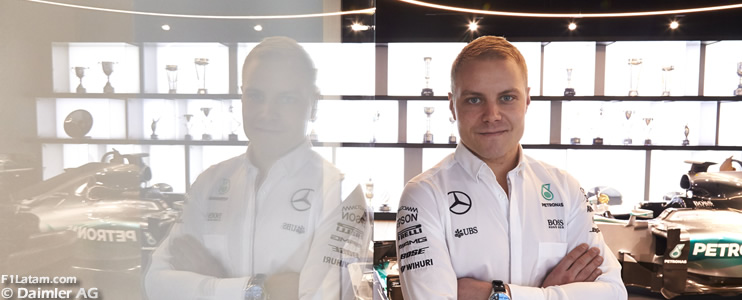 Mercedes AMG anuncia la extensión del contrato del finlandés Valtteri Bottas 