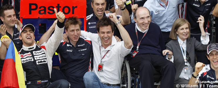 Maldonado rompe racha negativa del equipo: 8 años sin victoria - Reporte Carrera - GP de España - Williams 