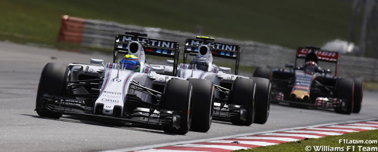 Gran lucha rueda a rueda entre Bottas y Massa - Reporte Carrera - GP de Malasia - Williams
