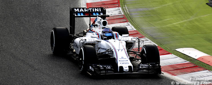 Valtteri Bottas comanda la sesión con el Williams FW38 - Tests en Barcelona - Día 6
 