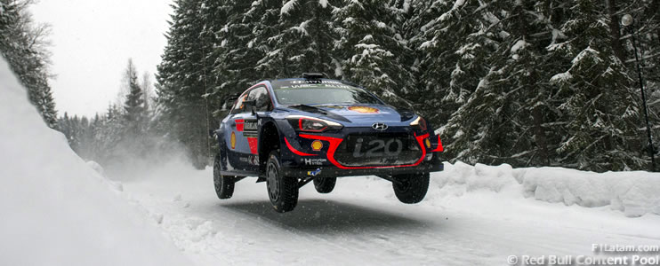 Neuville pone a Hyundai Motorsport en el liderato del WRC tras vencer en el Rally de Suecia 